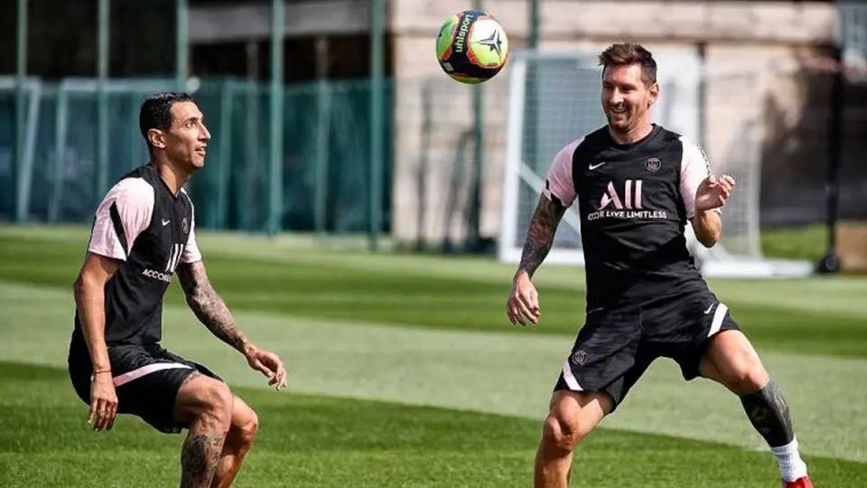 Messi dejó 'sembrados' a sus rivales en primer entrenamiento oficial con el PSG