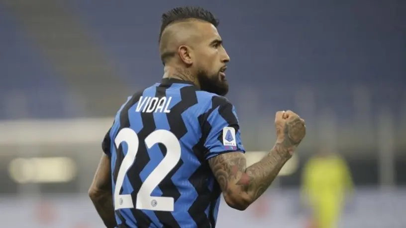 Arturo Vidal: Robaron botín de 400 mil euros de la mansión del futbolista chileno