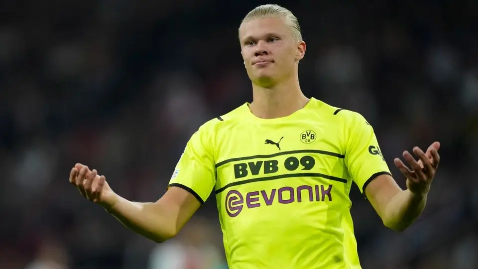 Erling Haaland: Se lesionó la cadera y será baja con el BVB por "varias semanas"