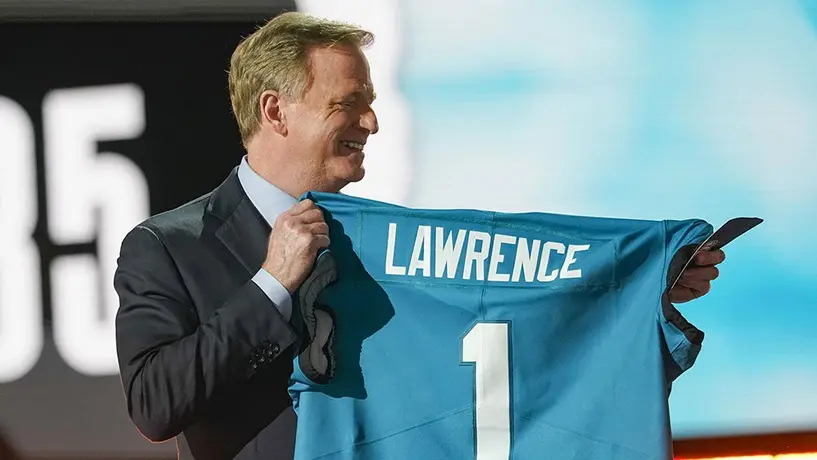Jacksonville reclutó a Trevor Lawrence, QB de Clemson, como primera selección del Draft