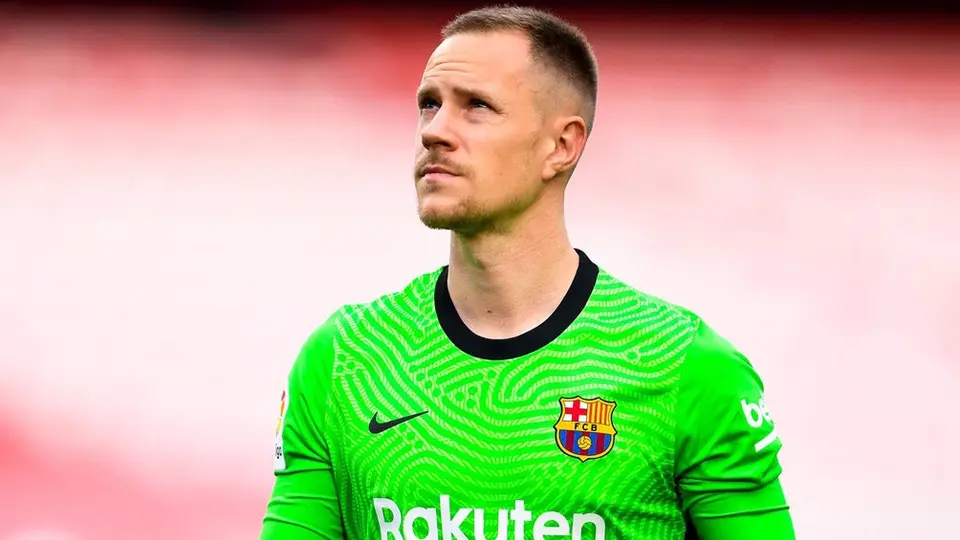 Barcelona: Ter Stegen, operado con éxito de la rodilla derecha