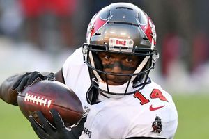 NFL: Buccaneers activan a Chris Godwin y podría jugar ante Washington