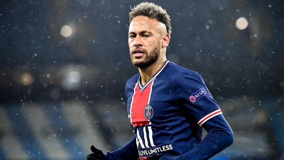 Neymar renovó contrato con el PSG hasta el 2025