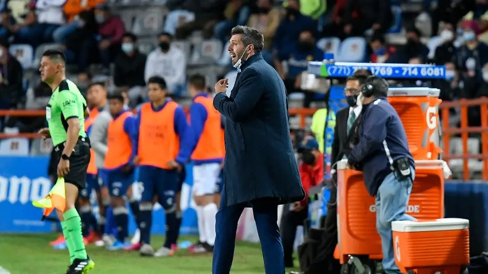 Pezzolano: 'El que piense que ya pasamos con América de visita, no va a jugar'