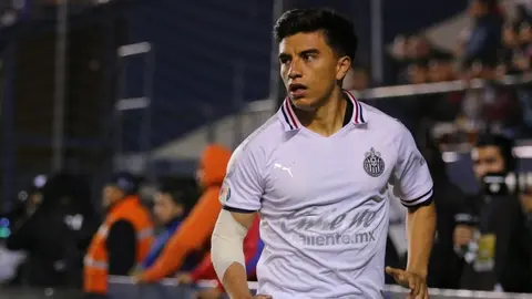 Chivas: Fernando Beltrán no está en los 'favoritos' de Vucetich para el Apertura 2021