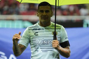 Carlos Salcido: Jugadores 'trollearon' al exfutbolista por parecido con Espinoza Paz