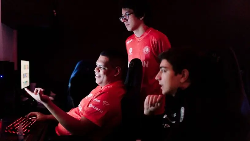 Dye, HC de Furious: ‘Feliz de que conseguimos el pase a Semifinales contra el máximo rival’