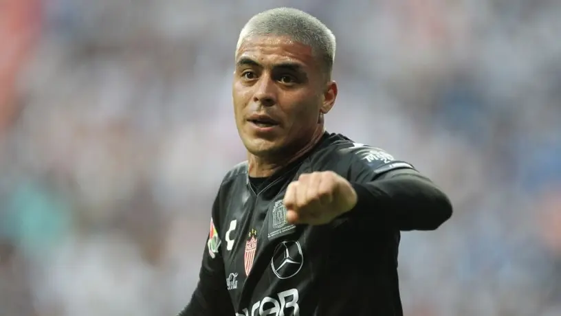 Brian Fernández rompió en llanto tras reencontrarse con el gol