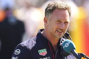 Jefe de Red Bull: 'Es decepcionante no haber visto lo que Checo Pérez tenía reservado'