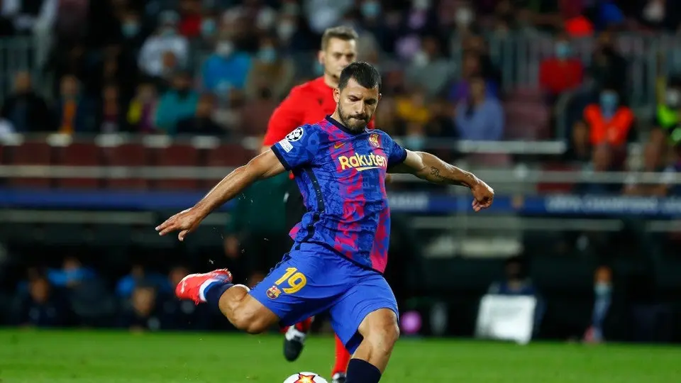 Barcelona: Kun Agüero, al menos tres meses de baja tras sufrir una arritmia