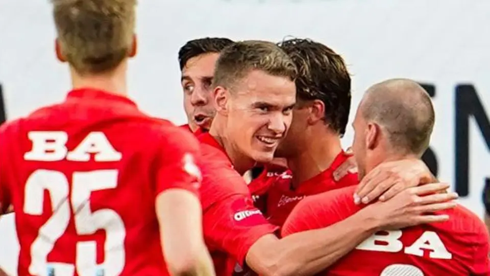 Policía investiga a jugadores del Brann de Noruega por supuesta orgía en su estadio