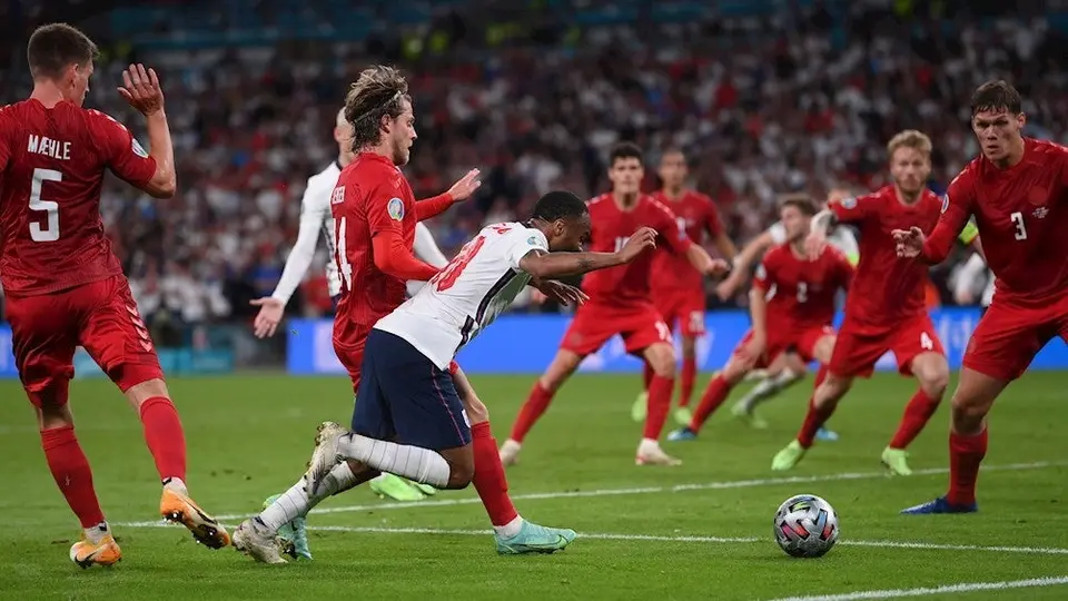 Raheem Sterling tras la victoria de Inglaterra: 'Fue un penal claro'