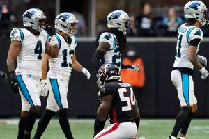 NFL: Panthers, con gran labor defensiva, superó a Falcons