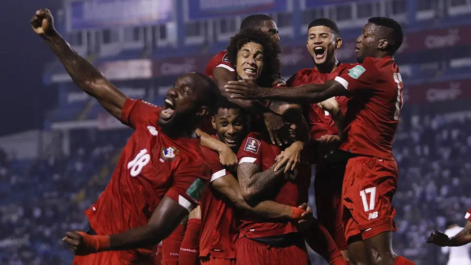 Qatar 2022: Panamá le remontó un 2-0 a Honduras en menos de 10 minutos