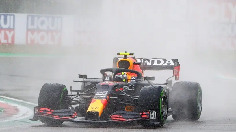 Checo Pérez: 'Lo que te define es cómo te levantas después de caer'