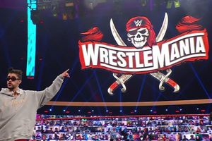 WWE: Bad Bunny presumió físico en redes sociales previo a WrestleMania