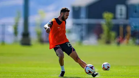 Video: Layún y Madrigal mandaron ánimos a aficionado del América que está grave por Covid-19