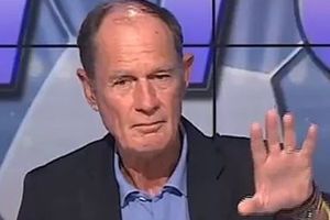 Giorgio Micheletti fue suspendido tras minimizar la nalgada que recibió la reportera italiana