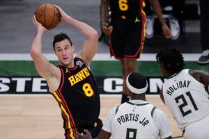 NBA: Bucks, a una victoria de la Final contra los Suns