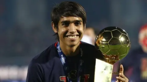 Tigres: Buscaría de nueva cuenta comprar a Alexis Duarte