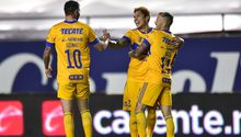 Video: Jugadores de Tigres realizaron propaganda política en favor de Adrián de la Garza