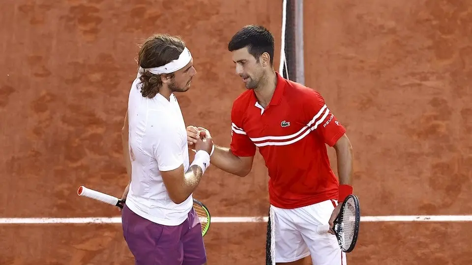 Tsitsipas: "He aprendido que ante un 'grande' ganar dos sets no significa nada"