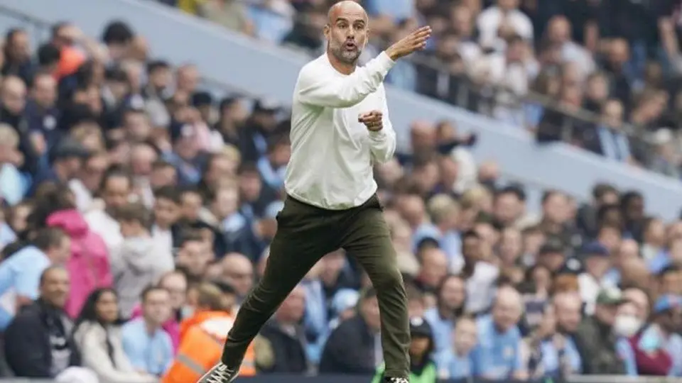 Guardiola, a favor de que todos se vacunen en la Premier: 'Confío en los doctores y científicos'