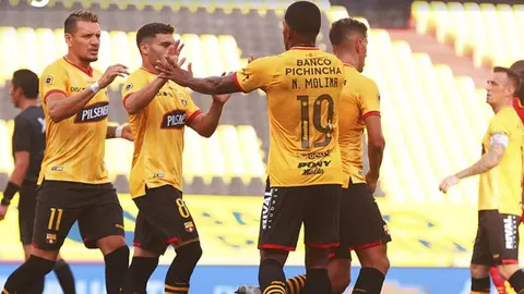 Aucas jugó con siete jugadores por Covid-19 y fue derrotado por el Barcelona