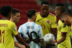 Lionel Messi se burló de Yerry Mina tras los penales: 'Baila ahora'