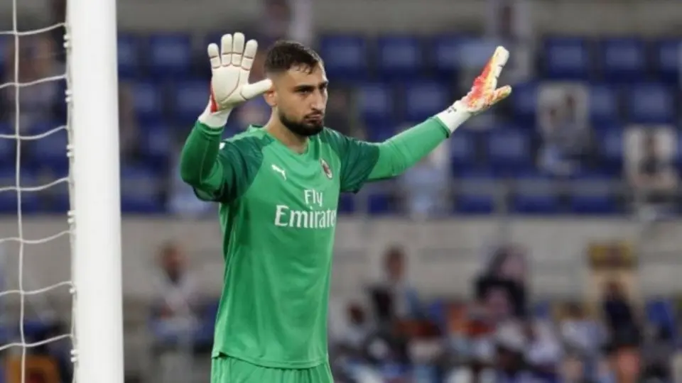 Barcelona: Gianluigi Donnarumma estaría en el radar del equipo catalán
