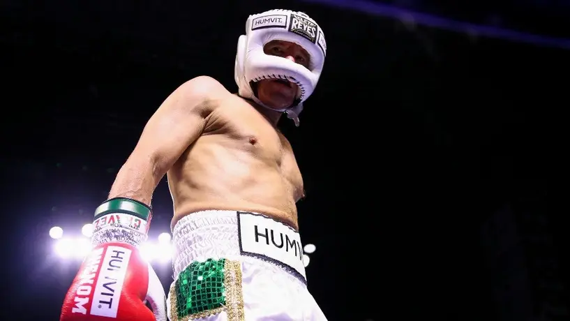 JC Chávez y Mayweather bromearon sobre tener una pelea de exhibición