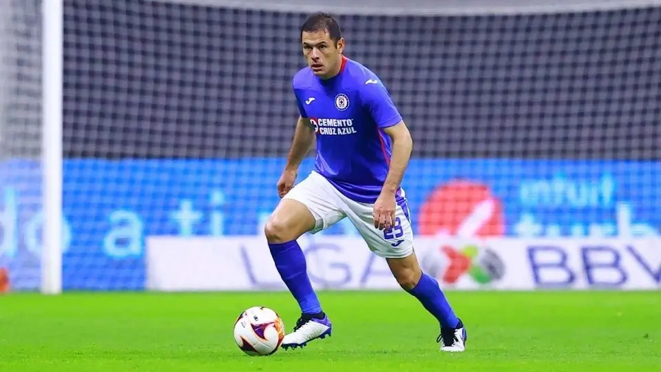 Pablo Aguilar: 'Quiero seguir en Cruz Azul, debemos seguir unidos como grupo'
