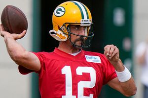 Packers: Aaron Rodgers se presentó en Green Bay previo a campos de entrenamiento