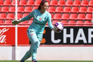 Ex portera del Monterrey reaccionó durante clase en Zoom a gol de Fer Elizondo: "¡Se mam...!"
