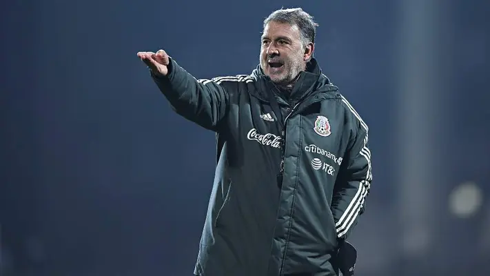 Martino sobre Jiménez: 'Ha evolucionado, pero es mejor que haga pretemporada con su club'