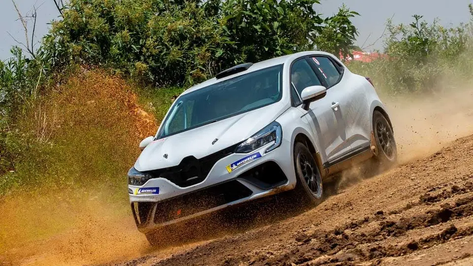 Rally FIA-NACAM en Guanajuato, escenario para la acción entre padre e hijo