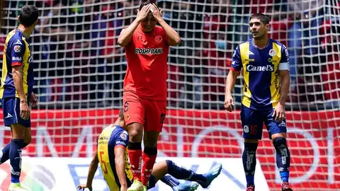 Liga MX: San Luis con impecable defensa y polémico penal venció al Toluca