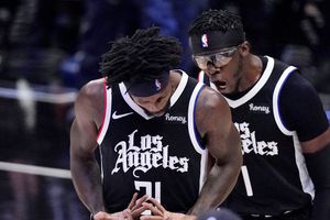 NBA: Paul George lideró primer triunfo de Clippers ante Suns