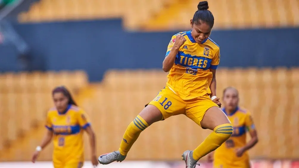 Belén Cruz, mediocampista de Tigres, celebra | MEXSPORT