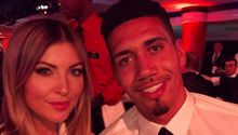 Smalling y su pareja aseguraron haber visto un Ovni en sus vacaciones en Jamaica