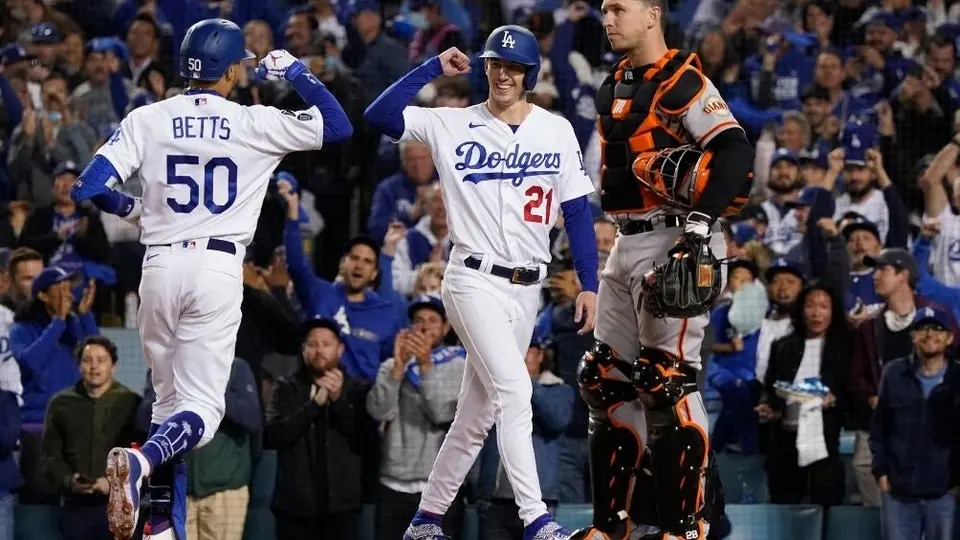MLB Playoffs: Dodgers derrotó a Giants para empatar la serie a dos juegos