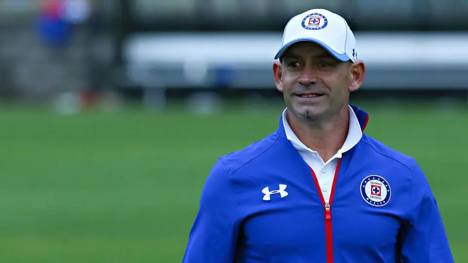 Paco Jémez: 'Madrugó' para apoyar a Cruz Azul en la Final