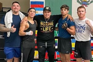 Plant tundió al Canelo Team tras positivo de Óscar Valdez: "No hay lugar para los tramposos"
