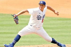 Víctor González: Con entrada perfecta en victoria de los Dodgers sobre Rangers