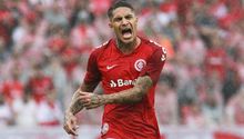 Paolo Guerrero: Sufrió accidente automovilístico en Porto Alegre