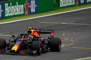 Checo Pérez: Fue sexto en el segundo día de pruebas libres del GP de Brasil