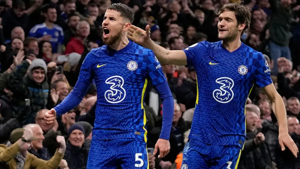 Premier League: Chelsea derrotó agónicamente al Leeds con doblete de Jorginho