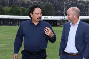 Luis García tras ser considerado el mejor jugador de México: 'No seas puñetas'