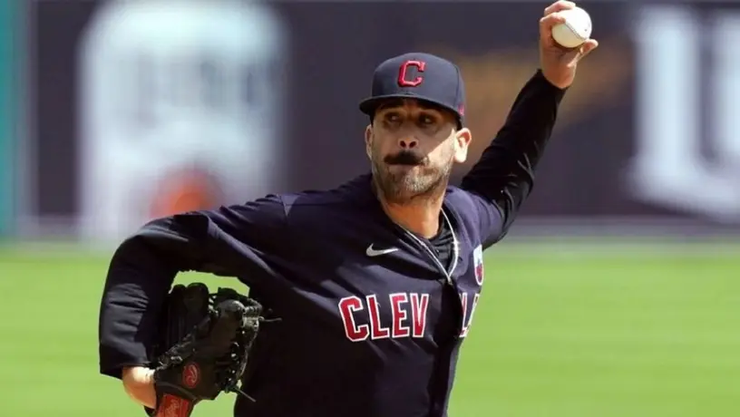 MLB: El mexicano Oliver Pérez, puesto en asignación por Indios de Cleveland