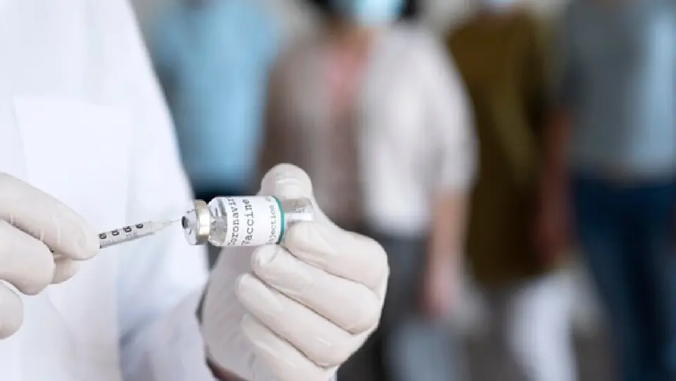 La jornada contempla vacunas contra influenza estacional, COVID-19, neumococo y virus sincicial respiratorio / Magnific